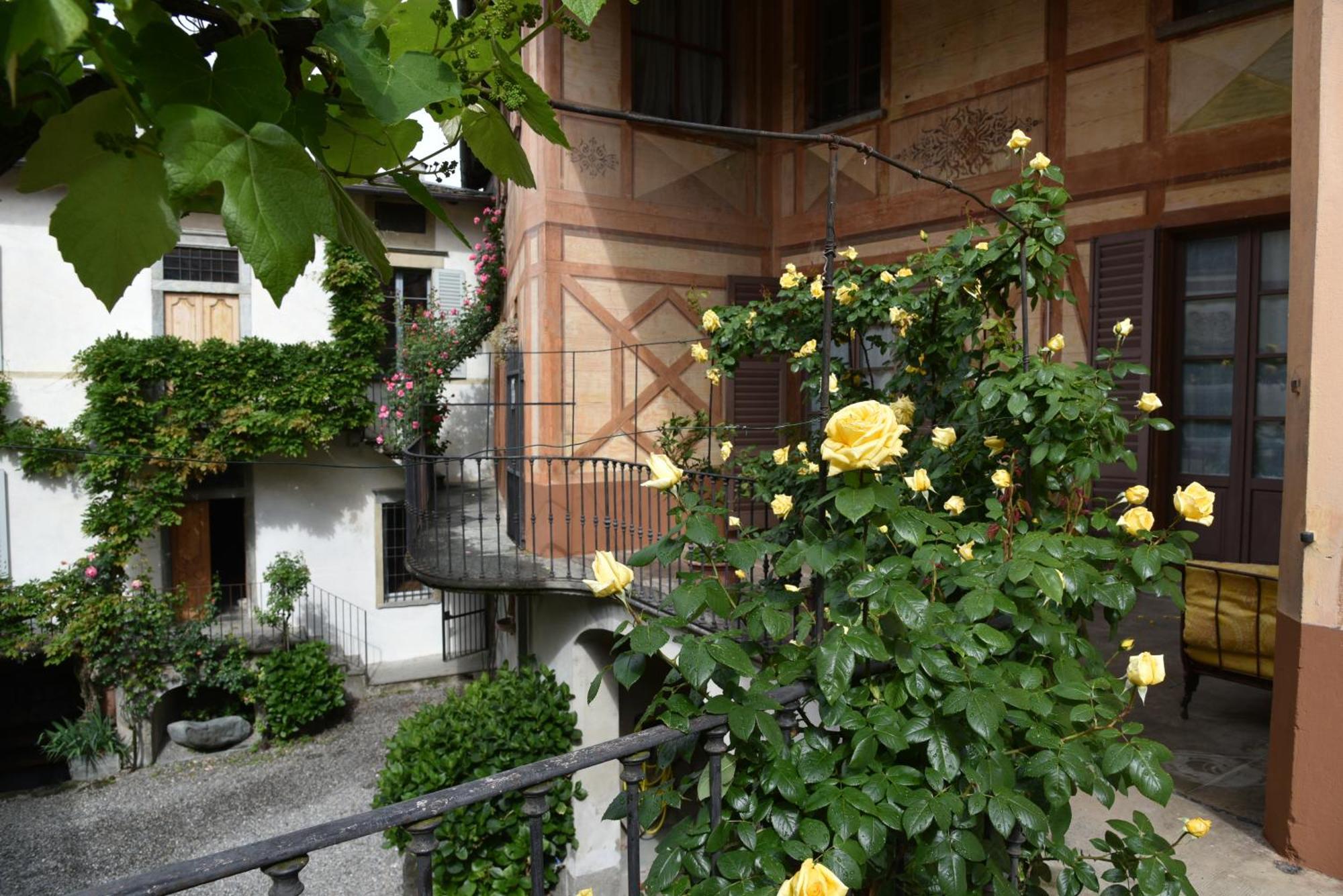 San Bernardo  Piano Nobile Al Roseto Del Drago 빌라 외부 사진
